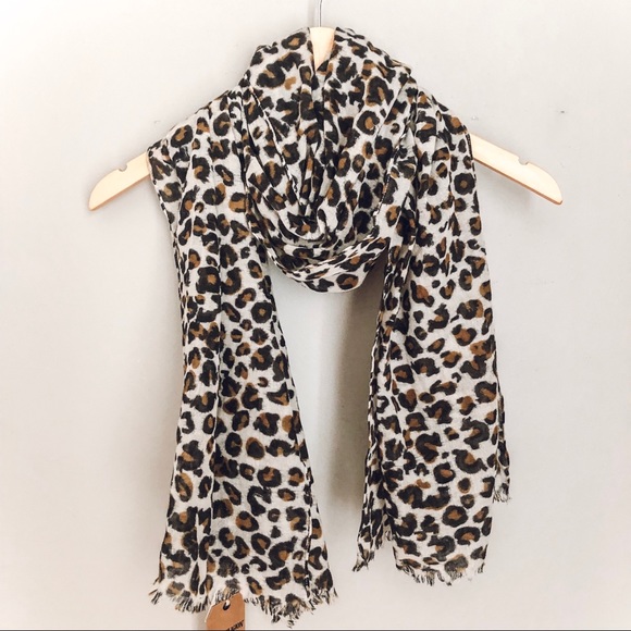 True Religion Accessories - NWT True Religion Leopard Scarf